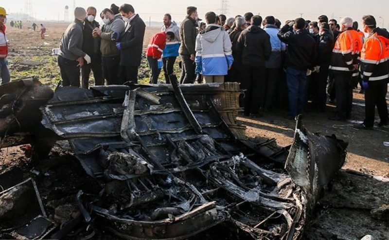 بقایای هواپیمای بوئینگ ۷۳۷ هواپیمایی اوکراین
